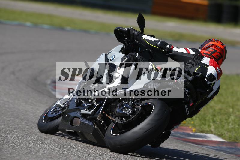 /Archiv-2024/29 12.06.2024 MOTO.CH Track Day ADR/Gruppe gelb/23